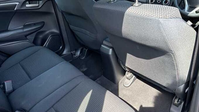 Honda Jazz 1.3 i-VTEC SE 5dr CVT