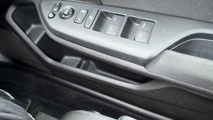 Honda Civic 1.0 VTEC Turbo 126 SR 5dr