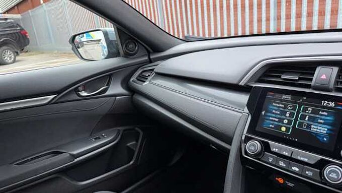 Honda Civic 1.0 VTEC Turbo 126 SR 5dr